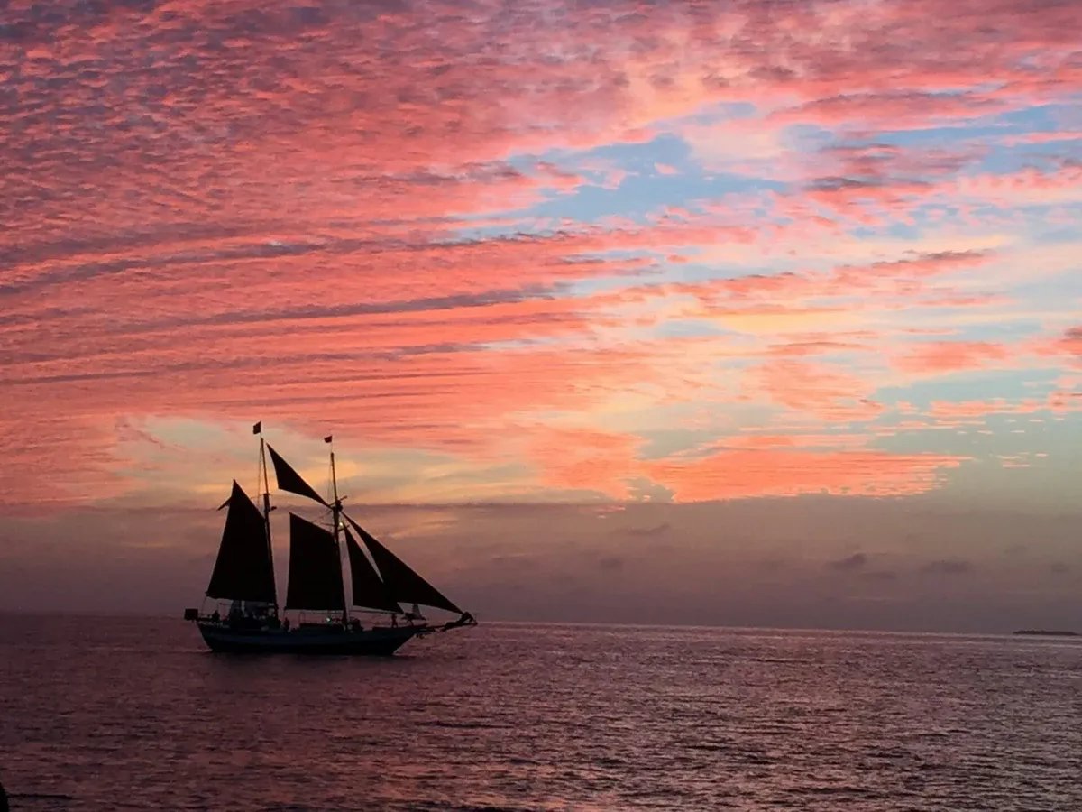 Sunset & Stars Cruise